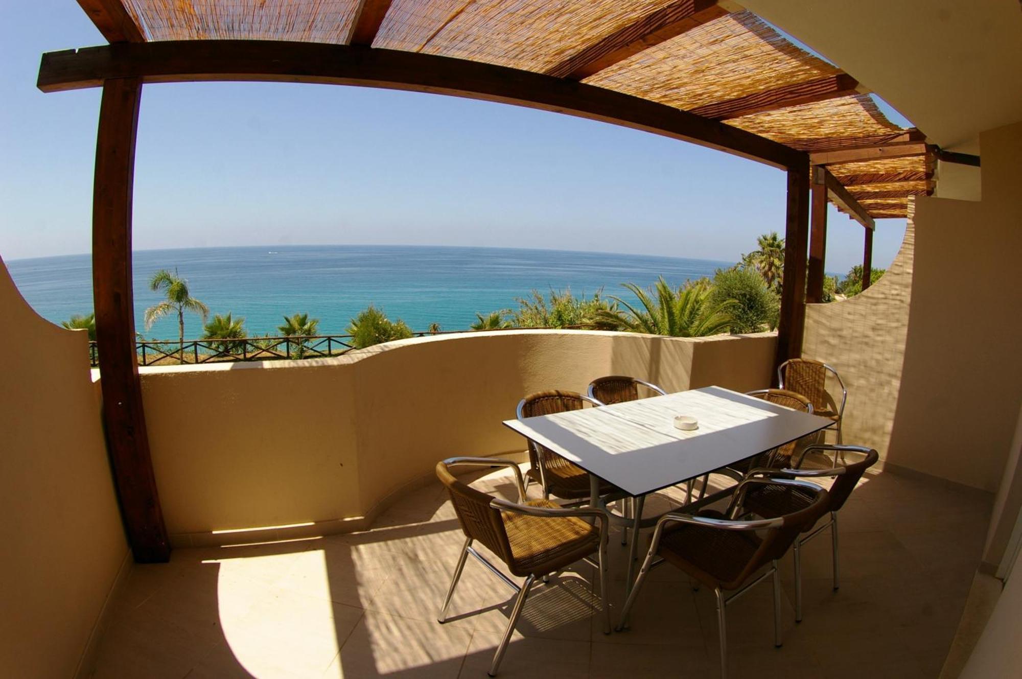 Hotel Villaggio Cala Di Volpe Капо-Ватикано Екстер'єр фото